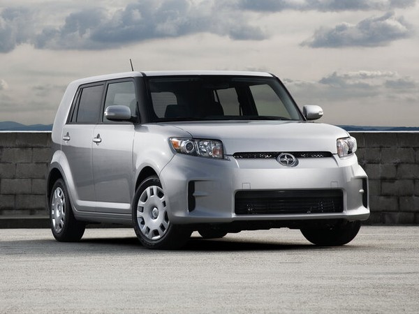 ����������� ���� �� Scion xB (����� ���) � �������