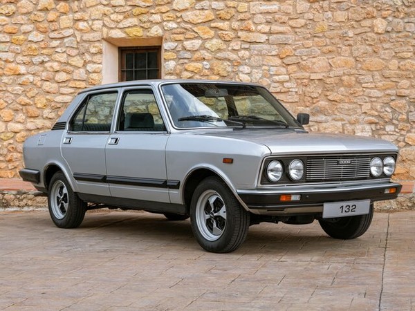 ����������� ���� �� SEAT 132 (���� 132) � �������