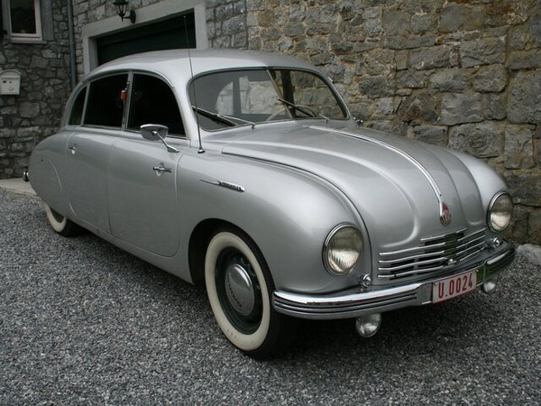 ����������� ���� �� Tatra T600 (����� �600) � �������