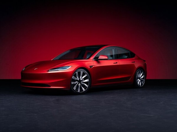 ����������� ���� �� Tesla Model 3 (����� ����� 3) � �������