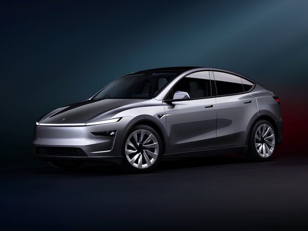 ����������� ���� �� Tesla Model Y (����� ����� �) � �������