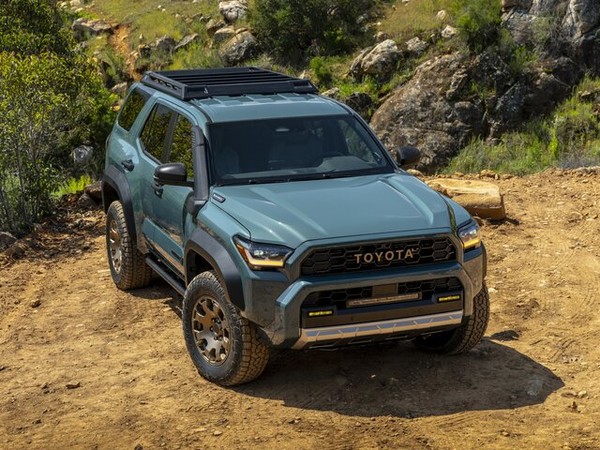 ����������� ���� �� Toyota 4Runner (������ 4 ������) � �������