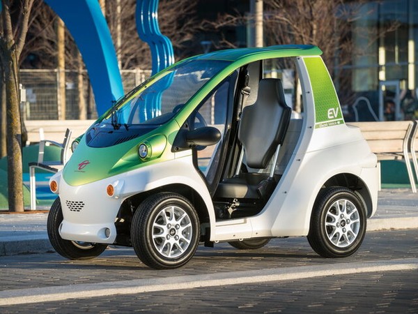 ����������� ���� �� Toyota COMS (������ ����) � �������