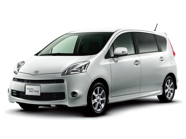 ����������� ���� �� Toyota Passo Sette (������ ����� �����) � �������