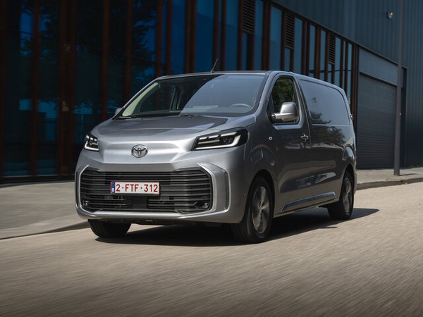 ����������� ���� �� Toyota ProAce (������ ������) � �������