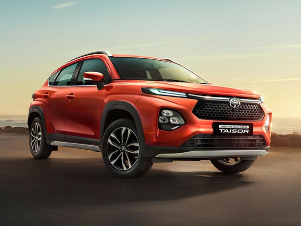 ����������� ���� �� Toyota Urban Cruiser Taisor (������ ����� ������ ������) � �������