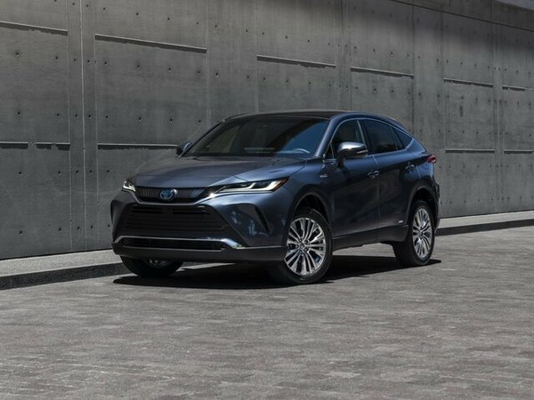 ����������� ���� �� Toyota Venza (������ �����) � �������