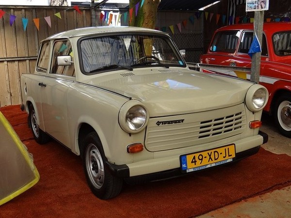 ����������� ���� �� Trabant 1.1 (������� 1.1) � �������