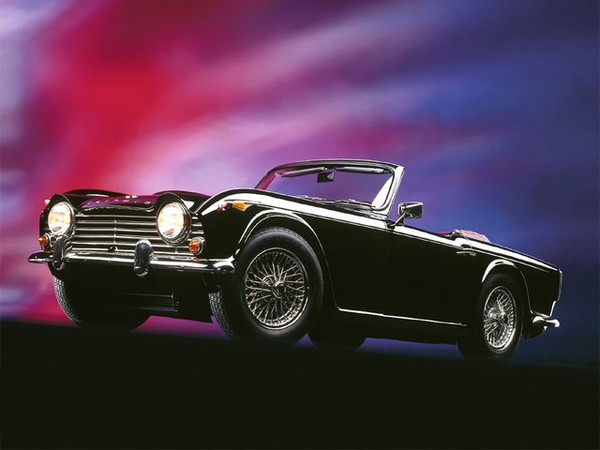 ����������� ���� �� Triumph TR4 (������ ��4) � �������