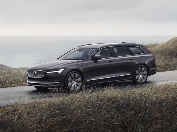 ����������� ���� �� Volvo V90 (������ �90) � �������