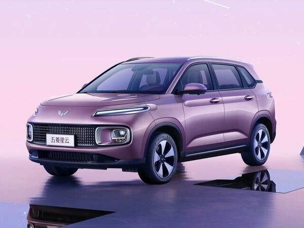 ����������� ���� �� Wuling Nebula (������ ������) � �������