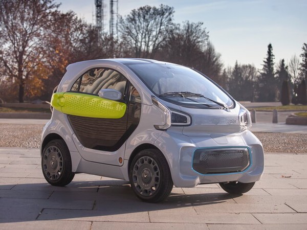 ����������� ���� �� XEV Yoyo (��� ����) � �������